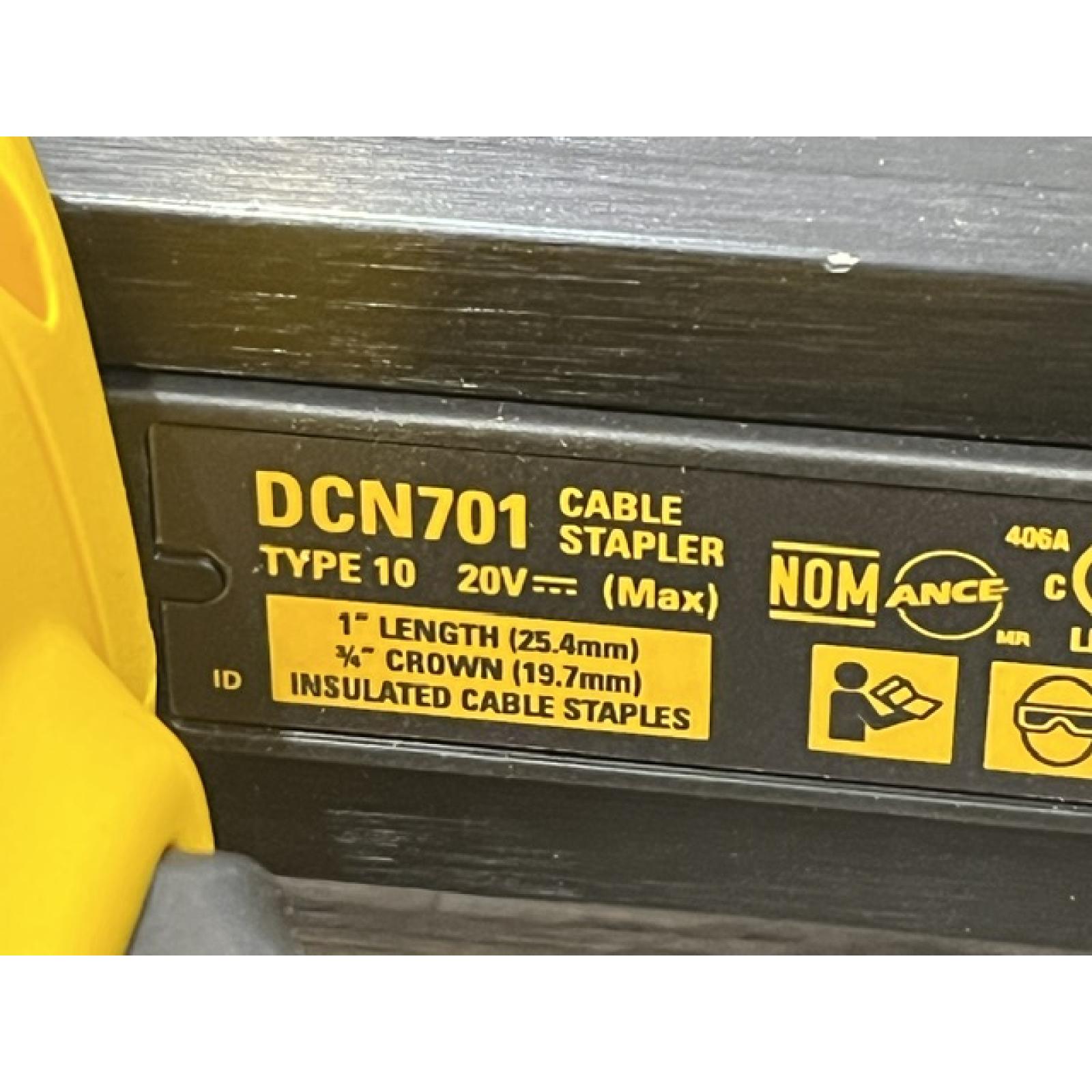 AS-IS DEWALT 20V MAX Lithium-Ion Cordless Cable Stapler Kit