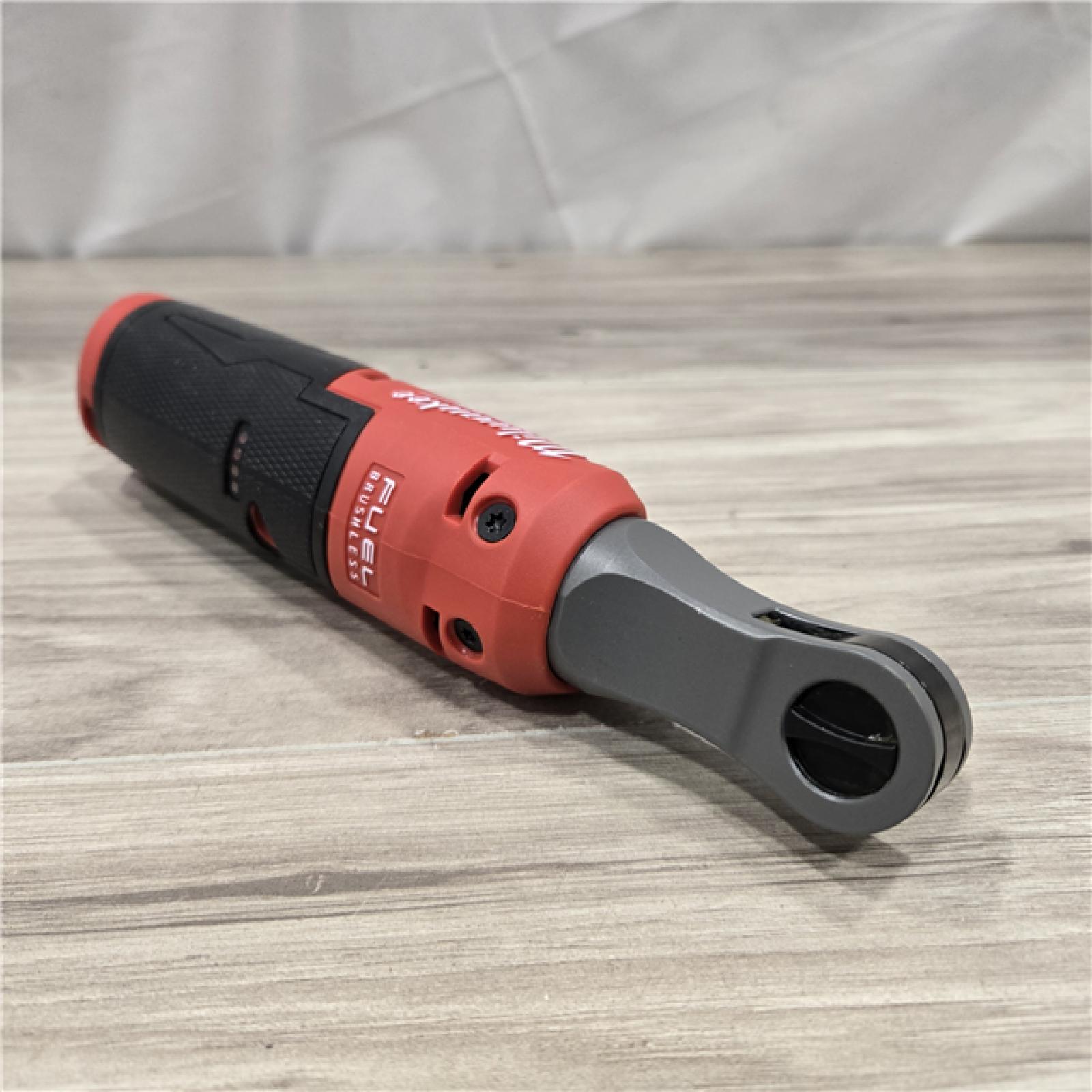AS-IS Milwaukee 2567-20 M12 FUEL 3/8 in. Cordless High Speed Ratchet (Tool Only)