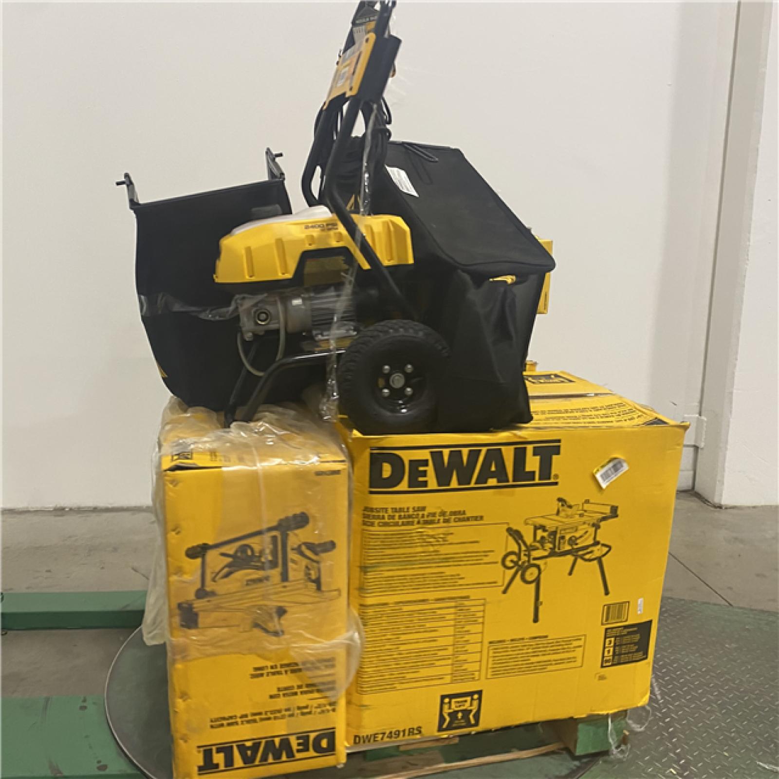 Dallas Location - As-Is DEWALT Tool Pallet