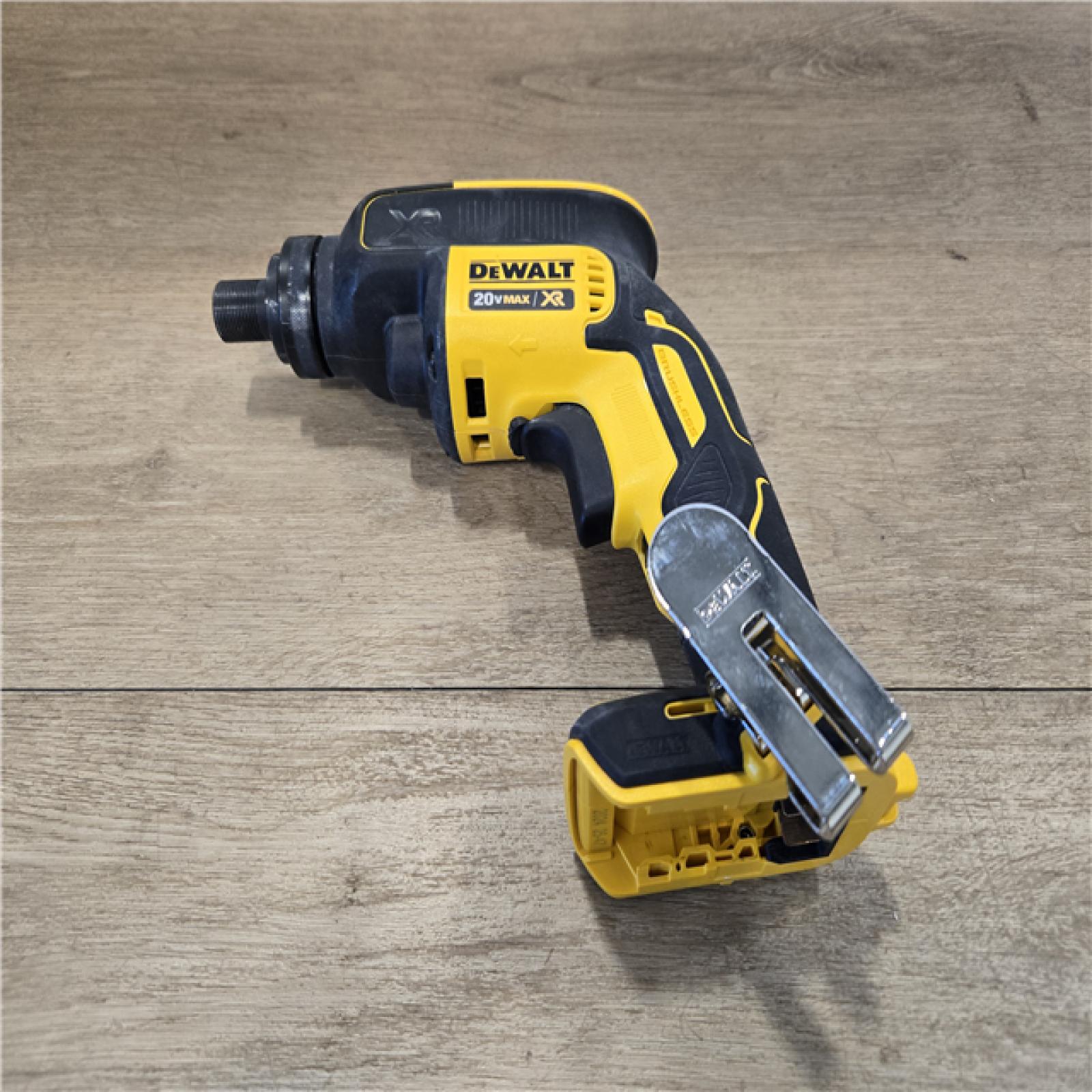 AS-IS DEWALT 20V MAX XR Cordless Drywall Screw Gun Threaded Clutch Housing (Tool Only)