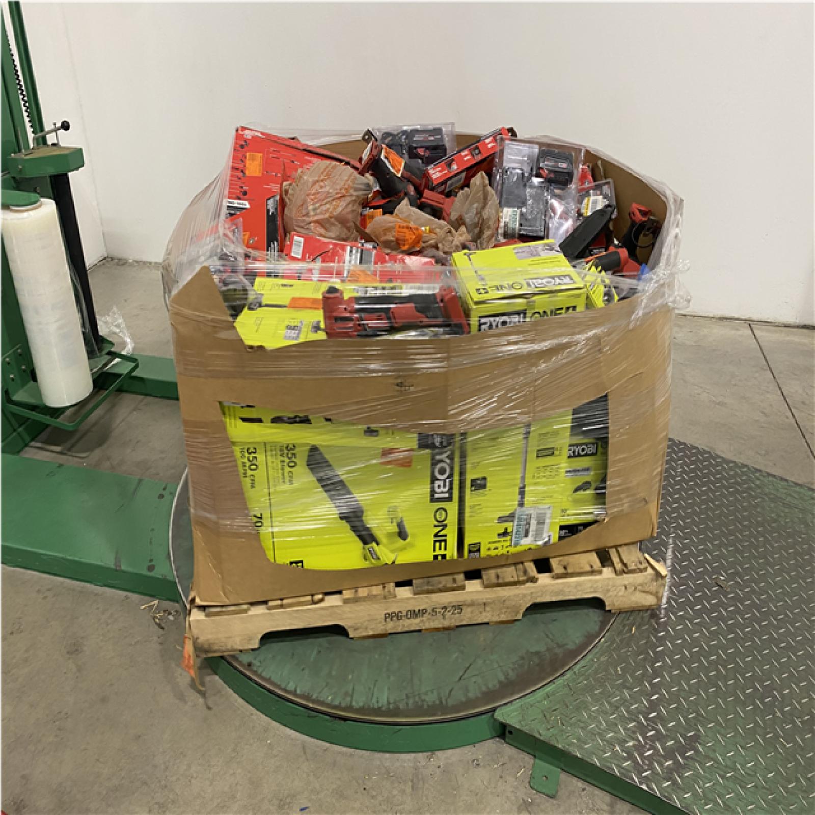 Dallas Location - As-Is Tool Pallet
