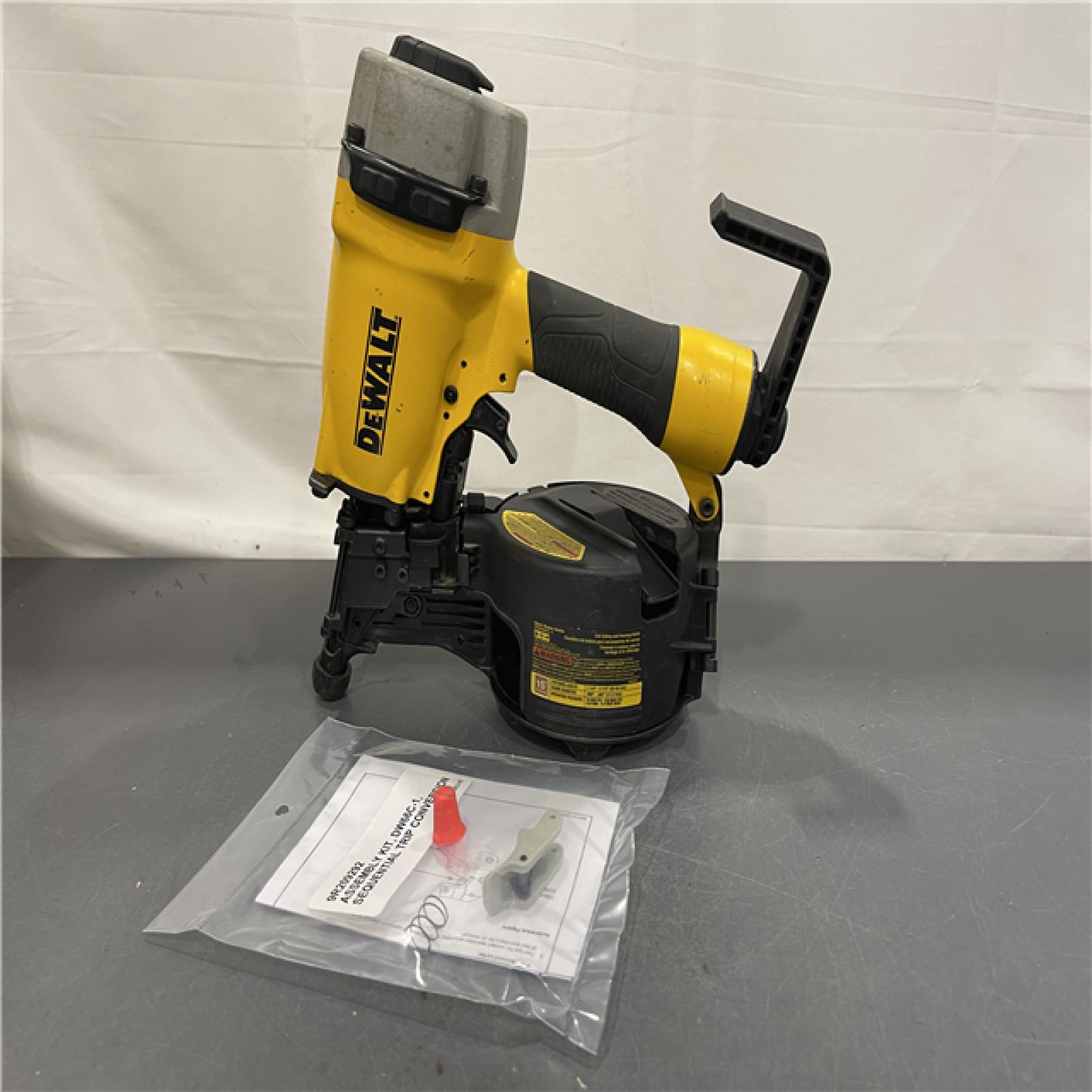 AS-IS - DeWalt 15 Degree 2-1/2 in. Coil Siding Nailer