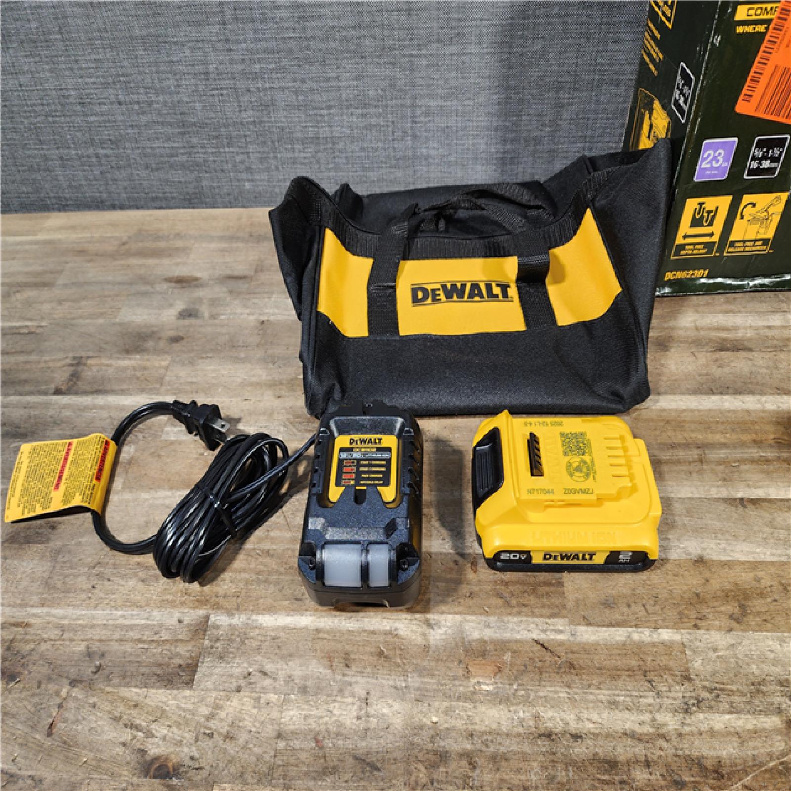 HOUSTON LOCATION - AS-IS DEWALT ATOMIC 20V MAX Lithium Ion Cordless 23 Gauge Pin Nailer Kit