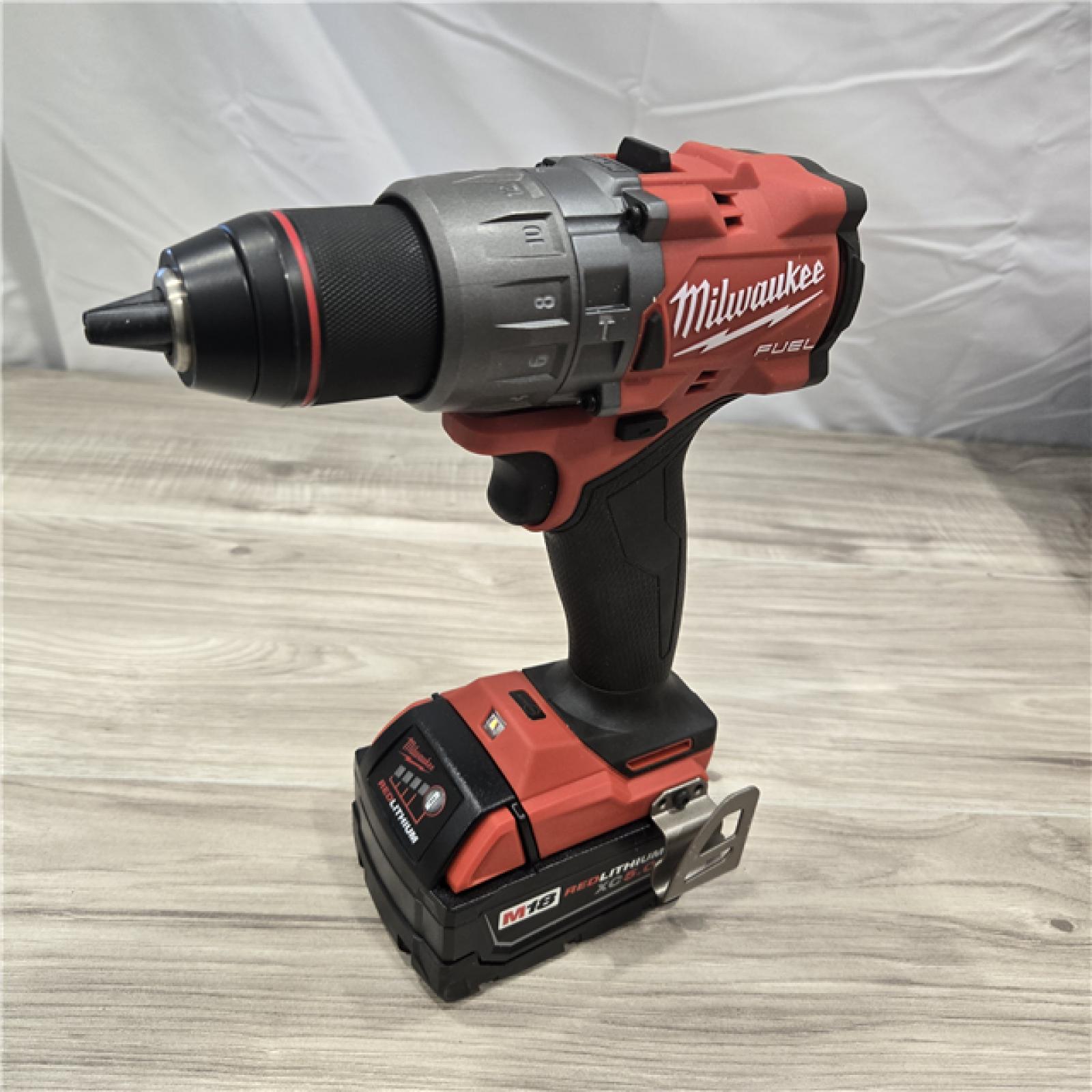 AS-IS Milwaukee 2904-22 Hammer Drill Driver Kit with Batteries  Charger & Tool Case  Red