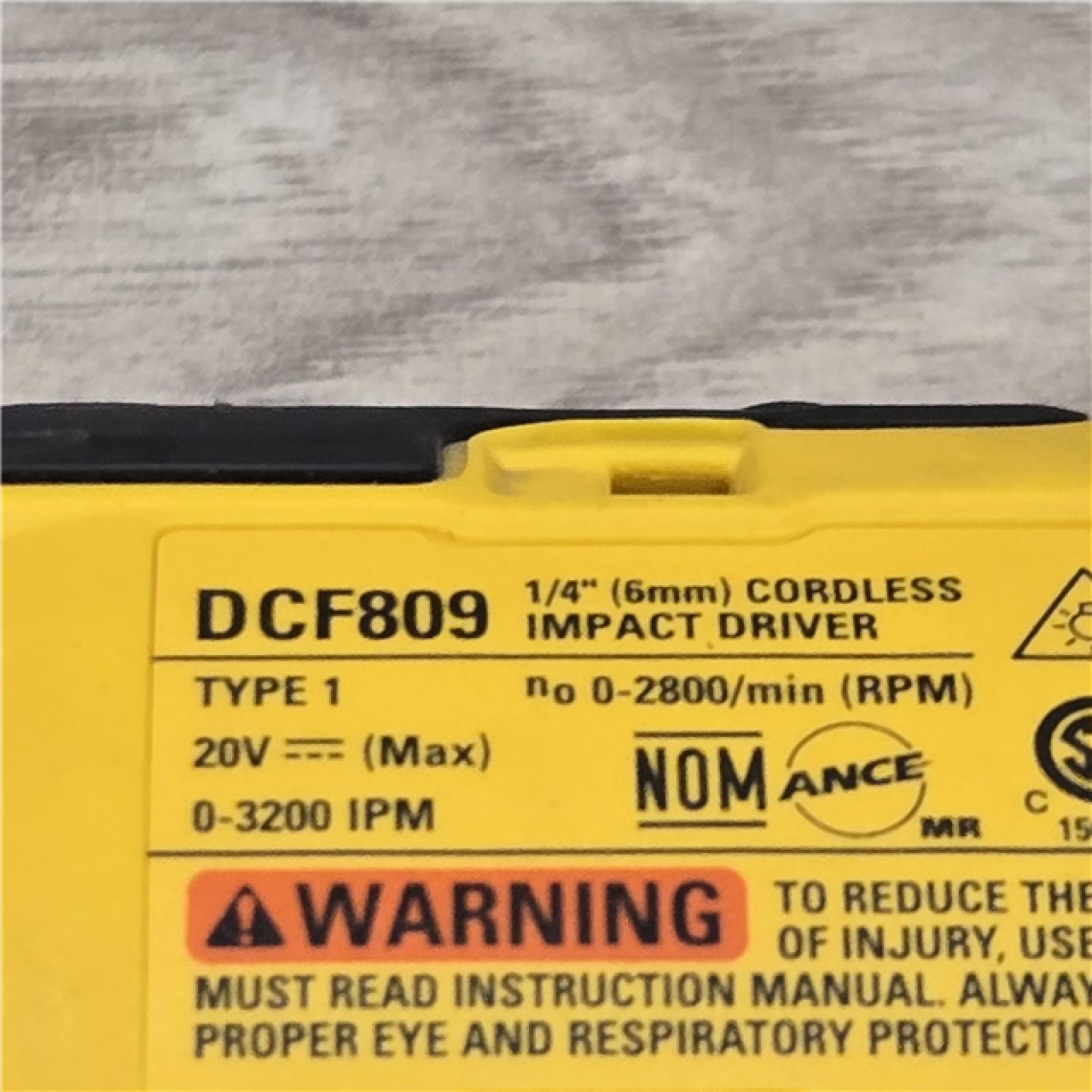 AS-IS DeWALT ATOMIC 20V MAX Cordless Compact Impact Driver Kit