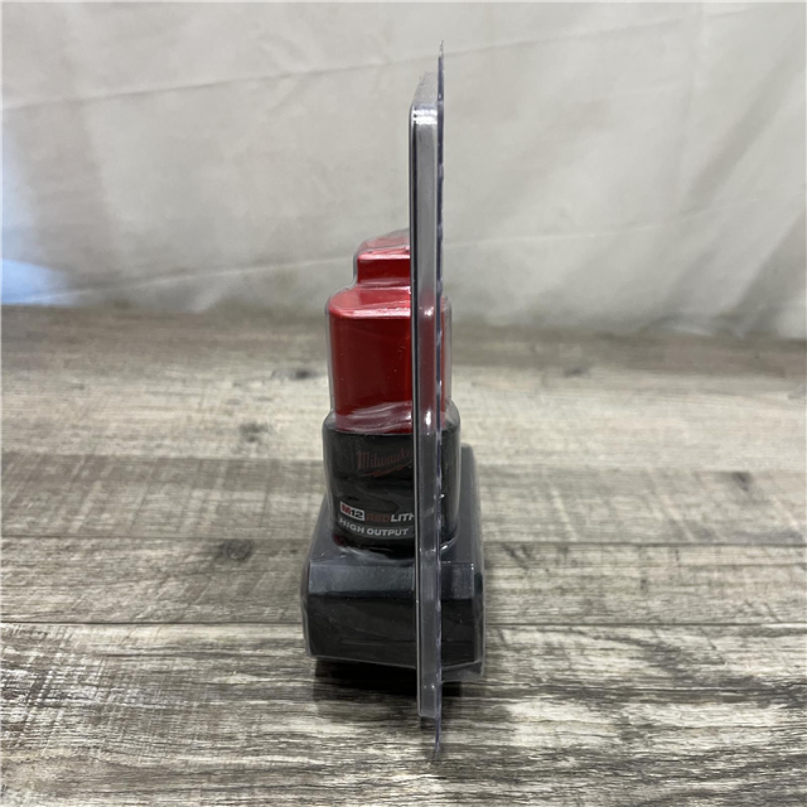 NEW - Milwaukee 12-Volt Lithium-Ion XC High Output 5.0 Ah Battery Pack