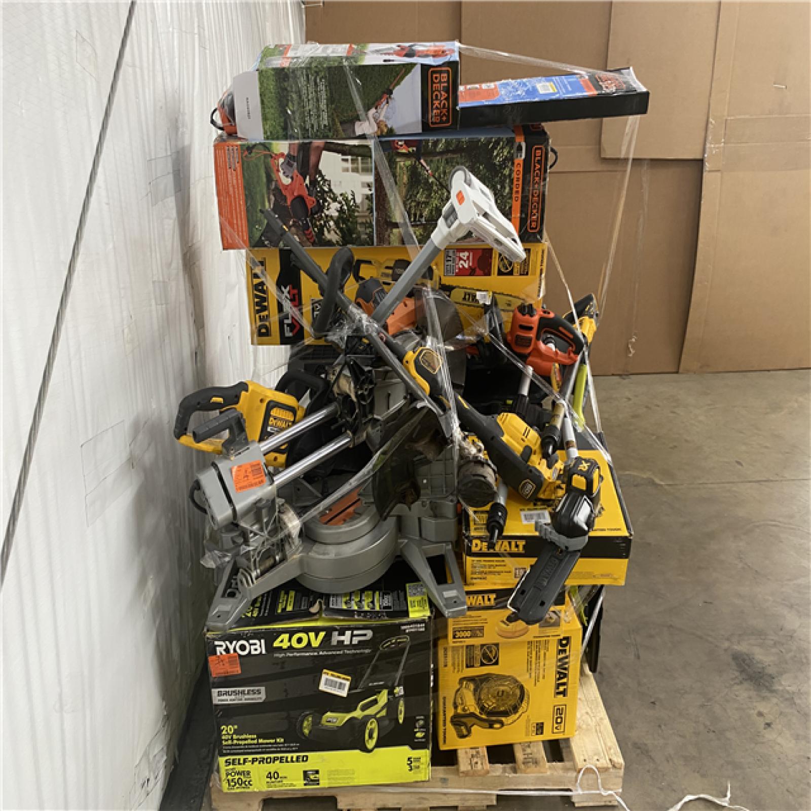 Houston Location AS IS - Tool Pallet
