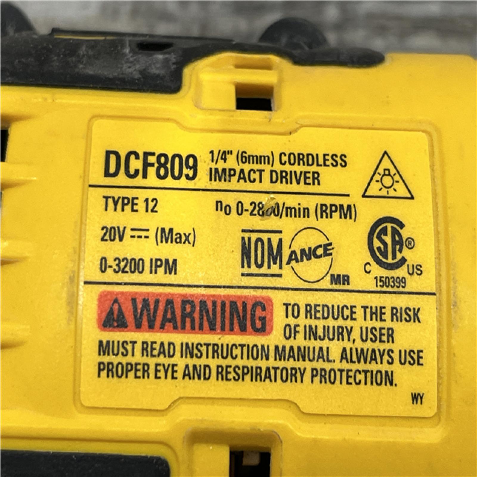 AS-IS DEWALT Atomic 20V Max Lithium-Ion Brushless Cordless Compact 1/4 in. Impact Driver Kit
