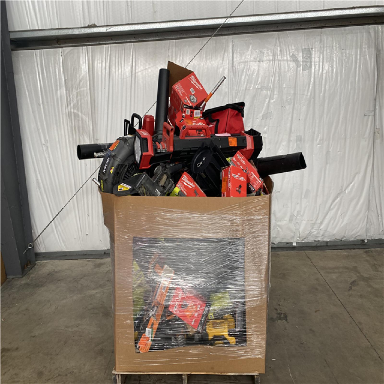 Houston Location AS IS - Tool Pallet