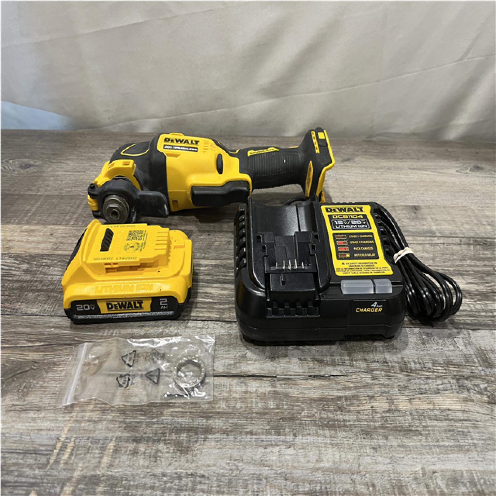 AS-IS DEWALT ATOMIC 20V MAX Cordless Brushless Oscillating Multi Tool Kit