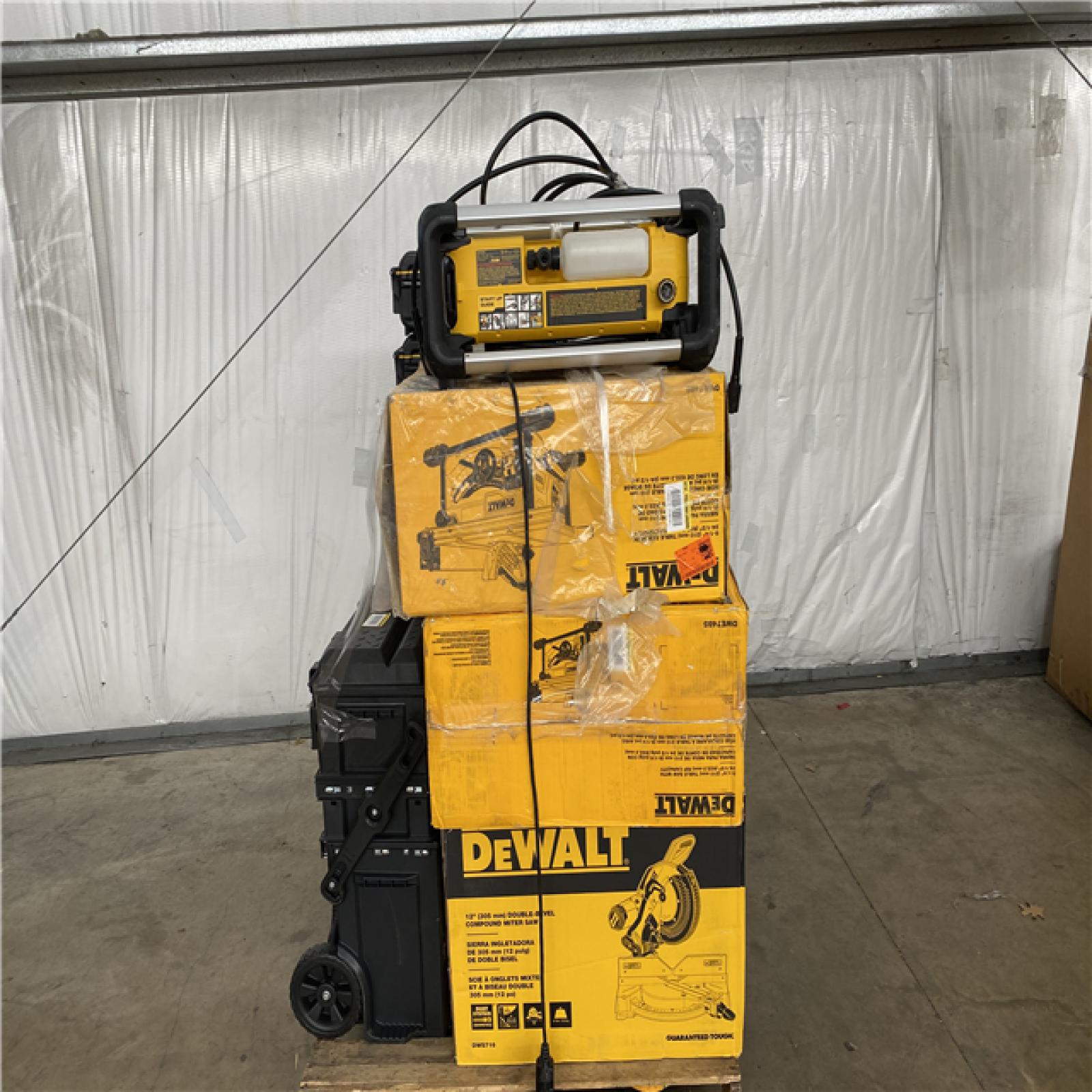 Houston Location AS IS - Tool Pallet