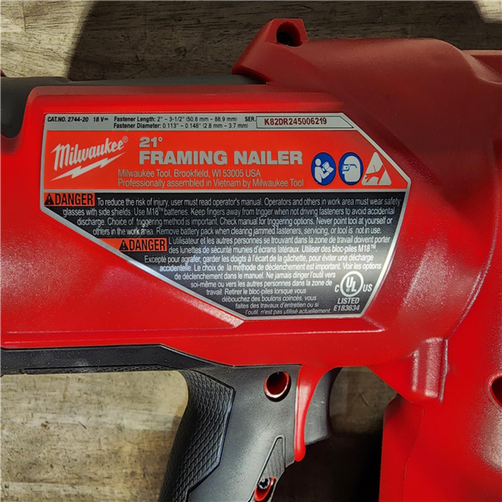 HOUSTON LOCATION - AS-IS Milwaukee 2744-20 M18 FUEL 3-1/2 in. 18V 21-Degree Lithium-Ion Brushless Cordless Framing Nailer (Tool-Only)