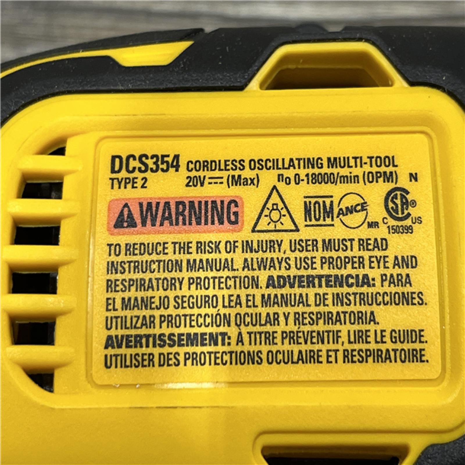AS-IS DEWALT ATOMIC 20V MAX Cordless Brushless Oscillating Multi Tool Kit