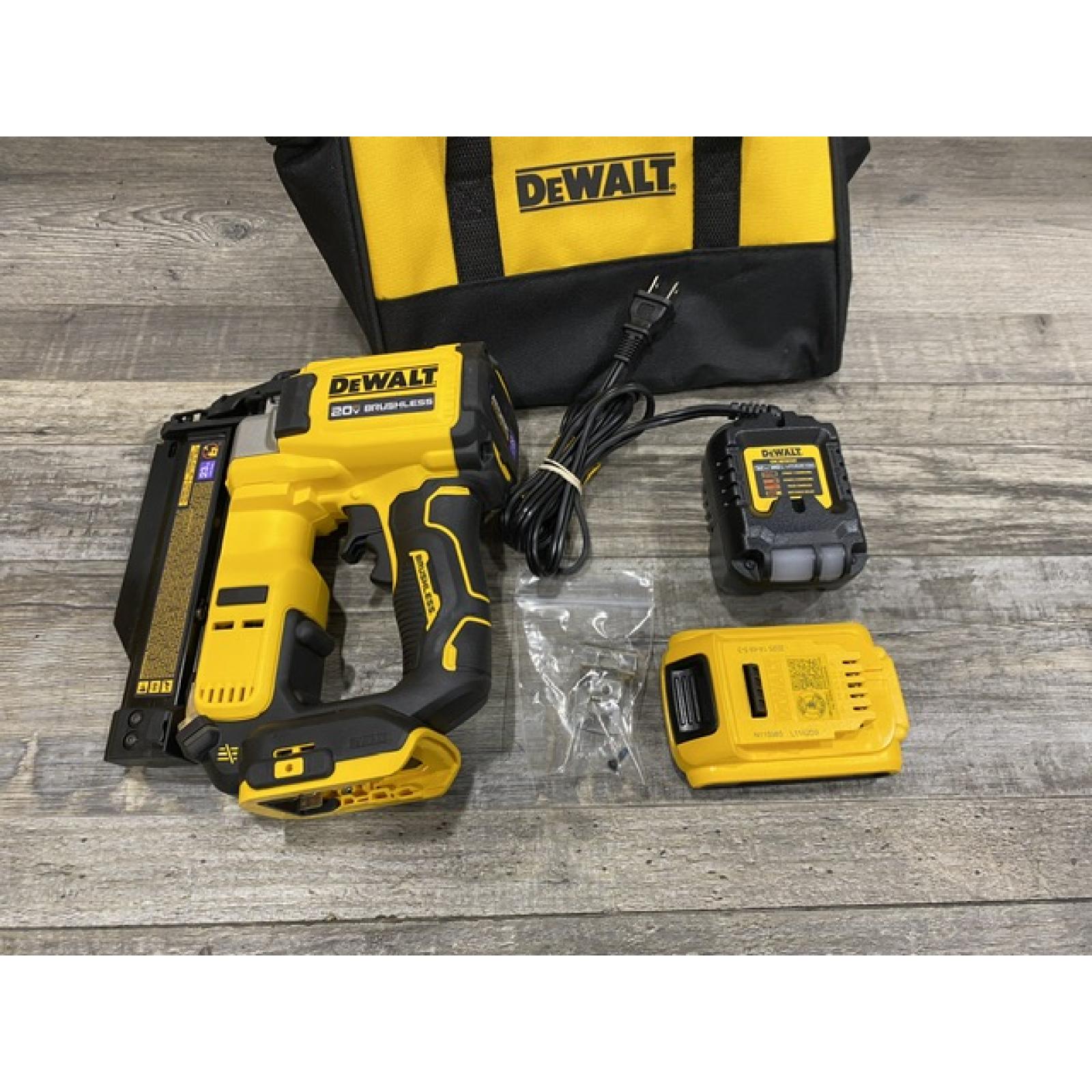 AS-IS DEWALT ATOMIC 20V MAX Lithium Ion Cordless 23 Gauge Pin Nailer Kit