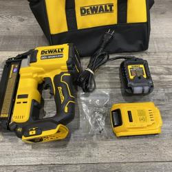 AS-IS DEWALT ATOMIC 20V MAX Lithium Ion Cordless 23 Gauge Pin Nailer Kit