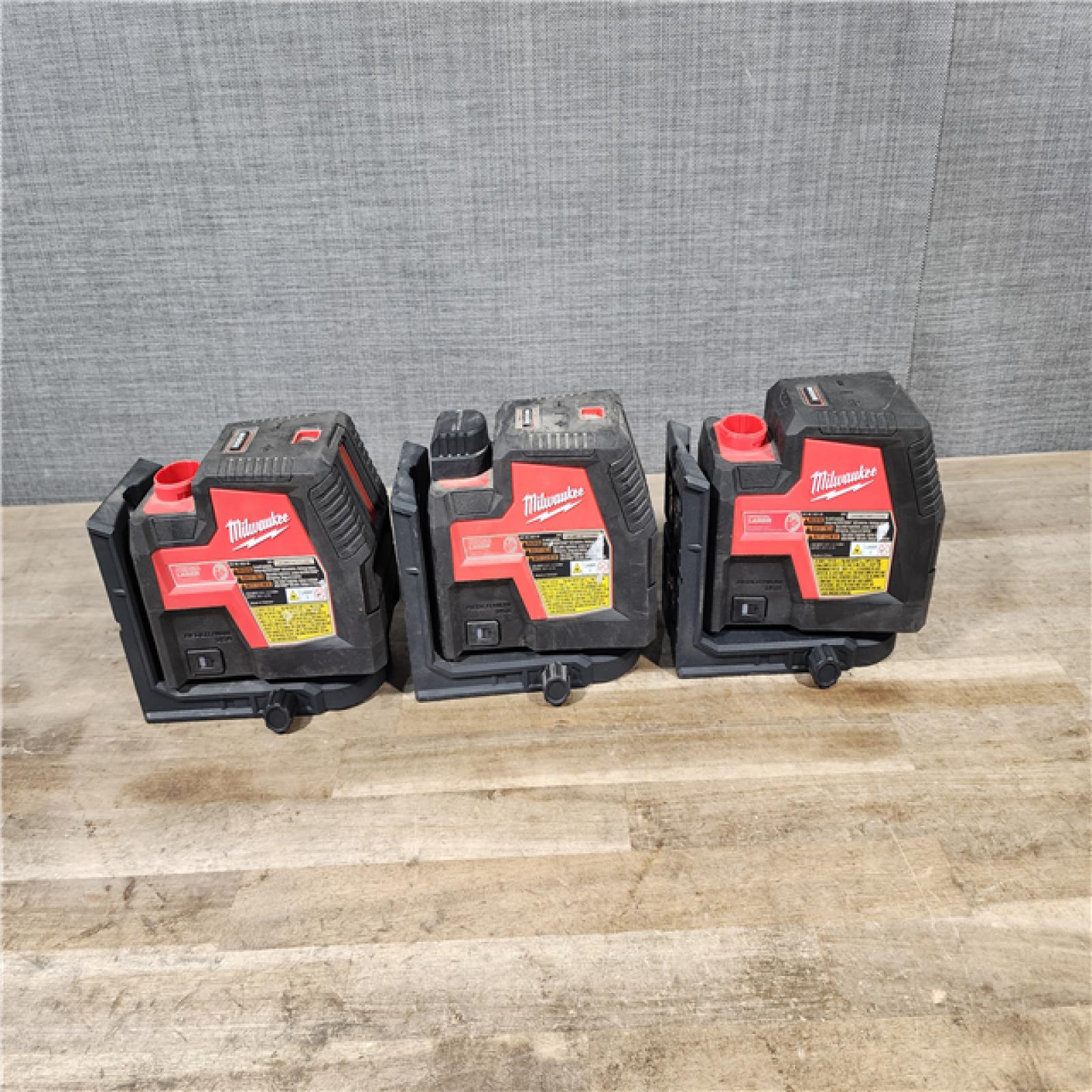 HOUSTON LOCATION - AS-IS MILWAUKEE 3 CROSSLINE LASER COMBO