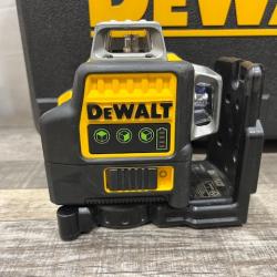 AS-IS DEWALT 12V MAX Lithium-Ion 100 ft. Green Self-Leveling 3-Beam 360 Degree Laser Level Kit