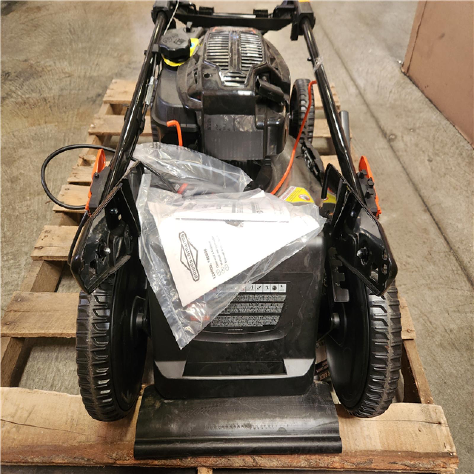 Phoenix LIKE NEW ECHO 21 in. 190 cc Briggs and Stratton Gas 3-in-1 Dual Blade RWD Self-Propelled Lawn Mower with Single Lever Deck Adjustment