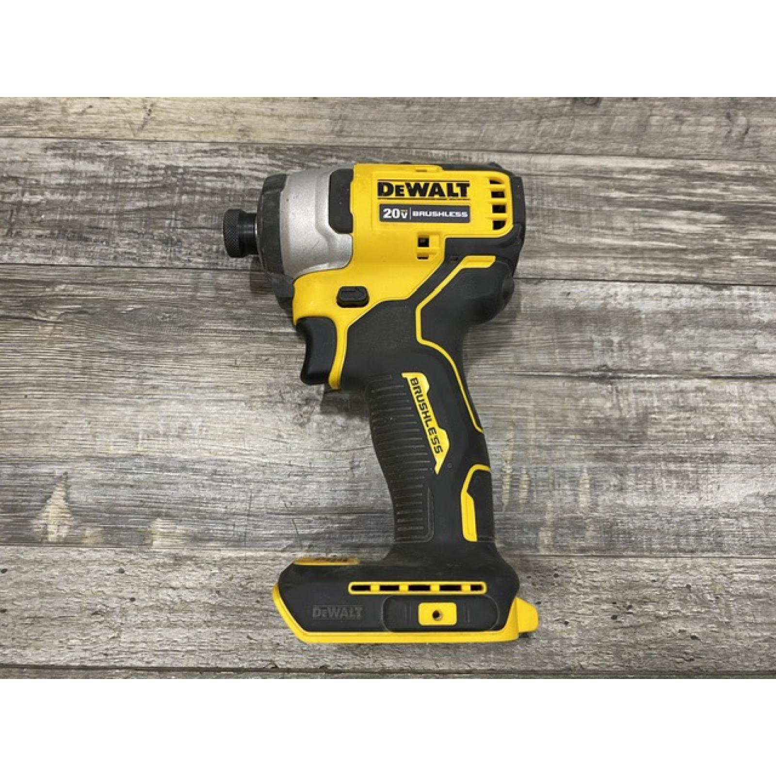 AS-IS DEWALT Atomic 20V Max Lithium-Ion Brushless Cordless Compact 1/4 in. Impact Driver Kit