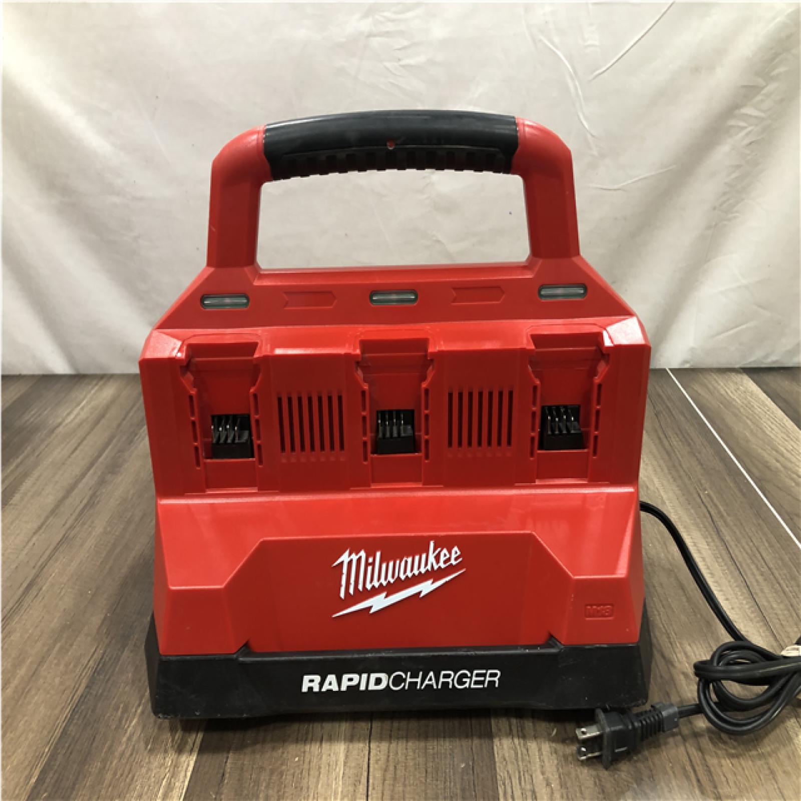 AS-IS Milwaukee 18V Lithium-Ion PACKOUT 6-Port Rapid Charger