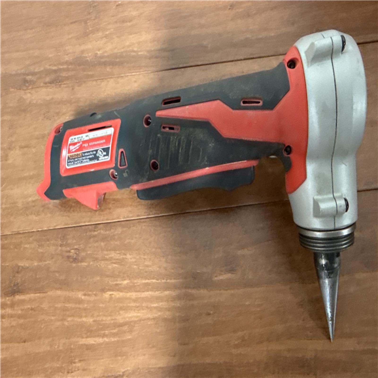 California AS-IS Milwaukee M12 Pex Expander Kit, includes (1) Battery, Charger & Hard Case
