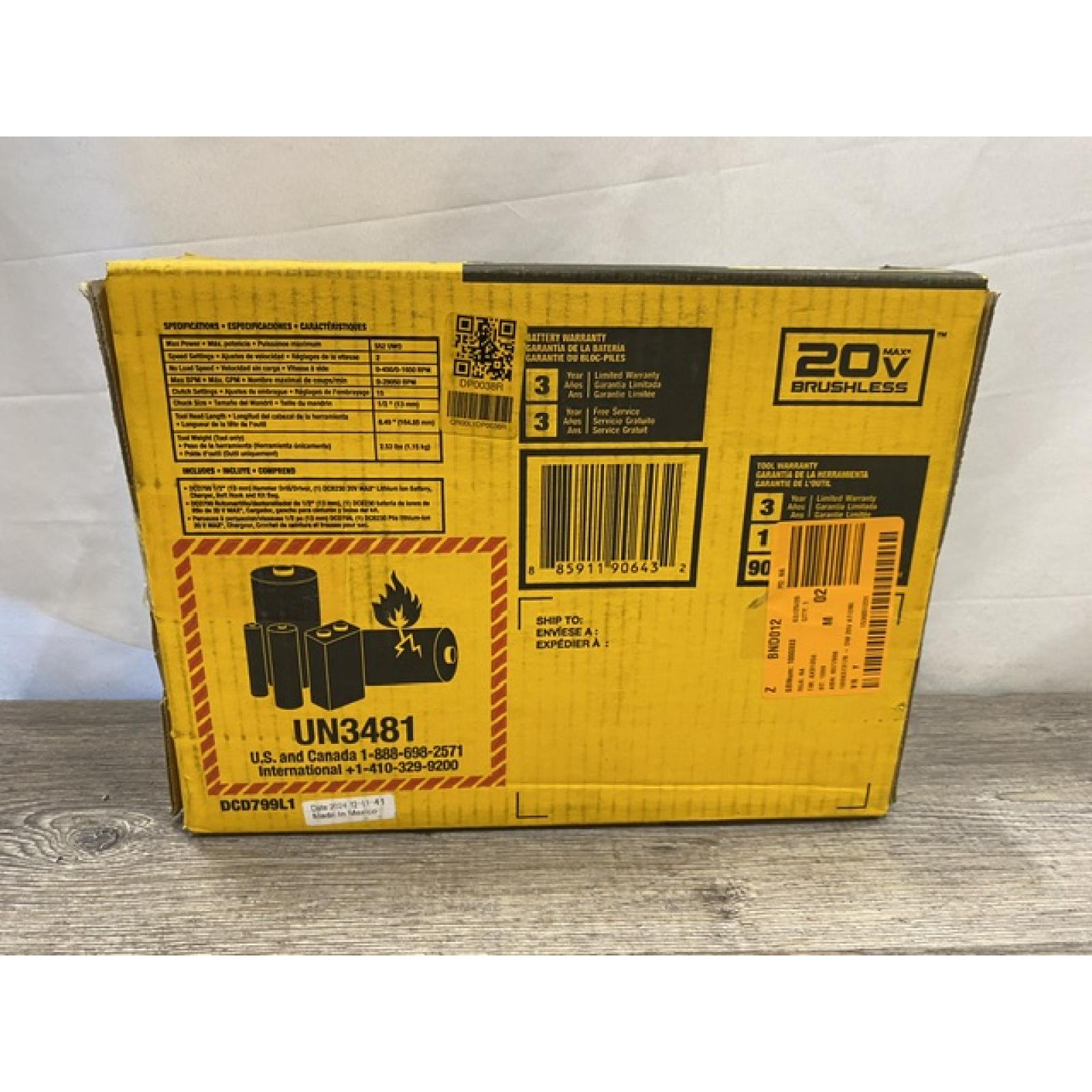 NEW- DeWalt ATOMIC 20-Volt Lithium-Ion Cordless 1/2 in. Compact Hammer Drill with 3.0Ah Battery  Charger and Bag