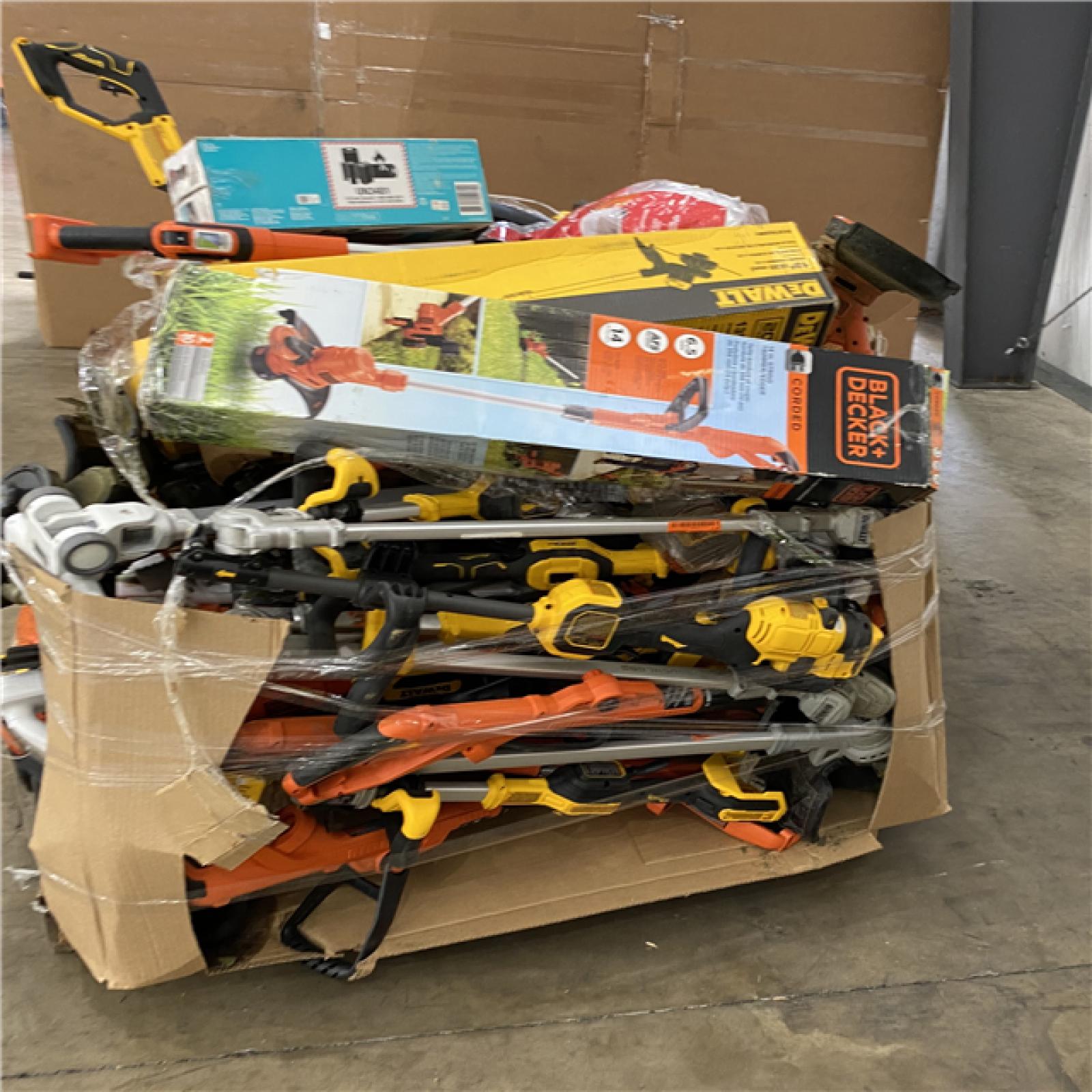 Houston Location AS IS - Tool Pallet