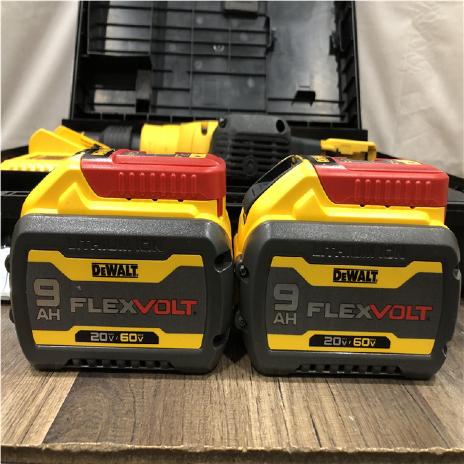 AS-IS DEWALT FLEXVOLT 60V MAX Cordless Brushless 1-9/16 in. SDS MAX Combination Rotary Hammer Kit