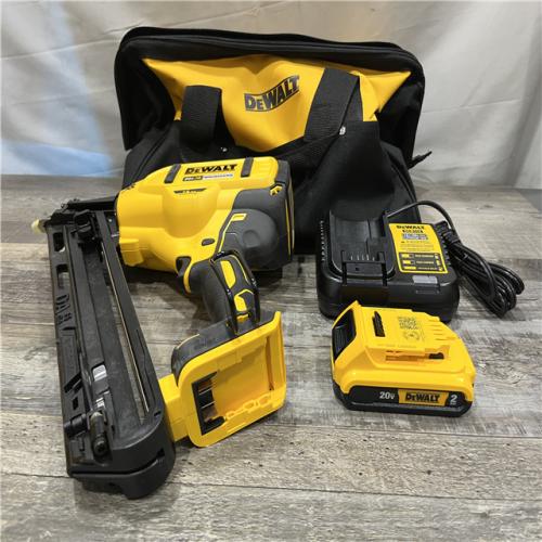 AS-IS DEWALT 20V MAX XR Lithium-Ion Cordless 2-1/2 in. 15-Gauge Finish Nailer Kit