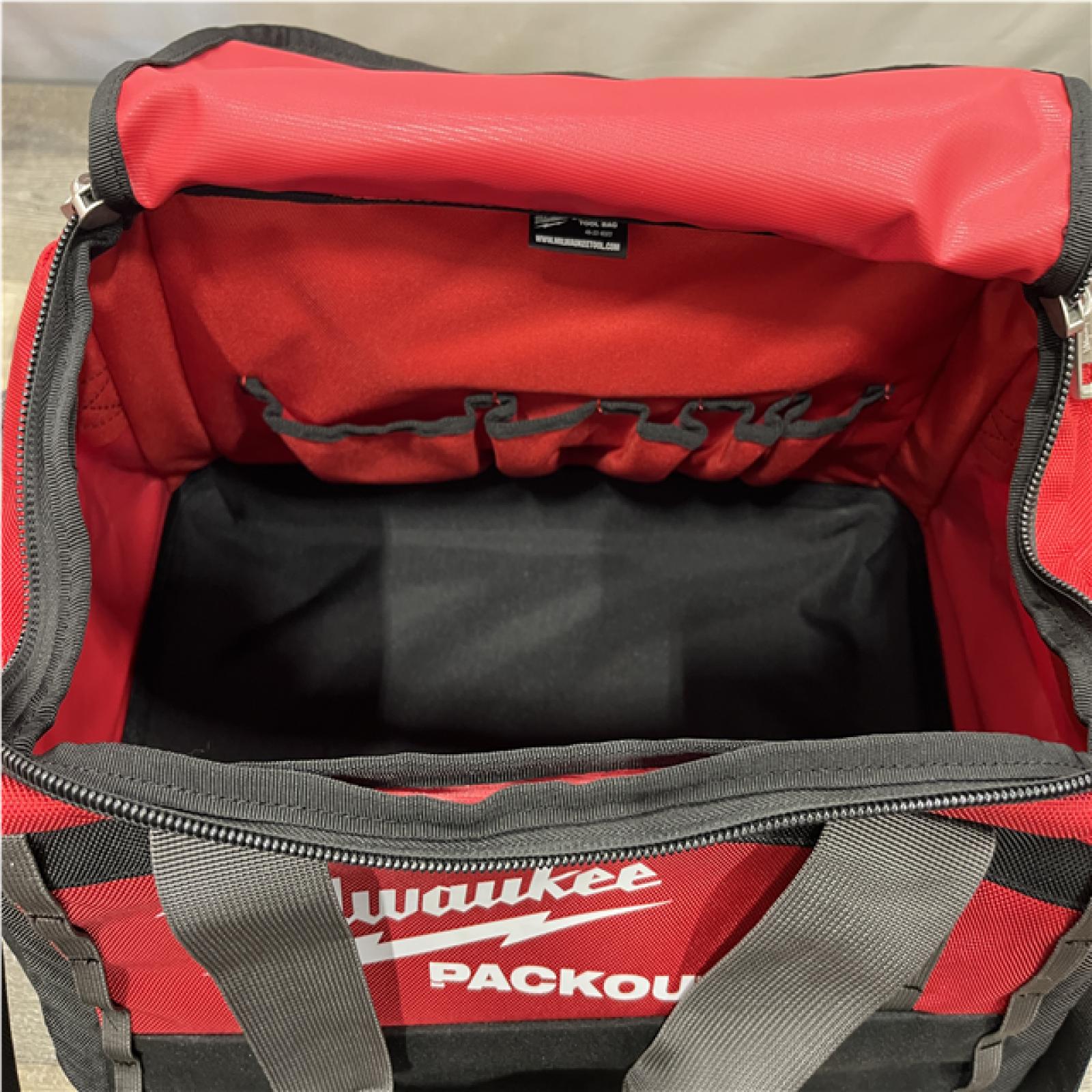 NEW - Milwaukee 20 in. PACKOUT Tool Bag/Tote