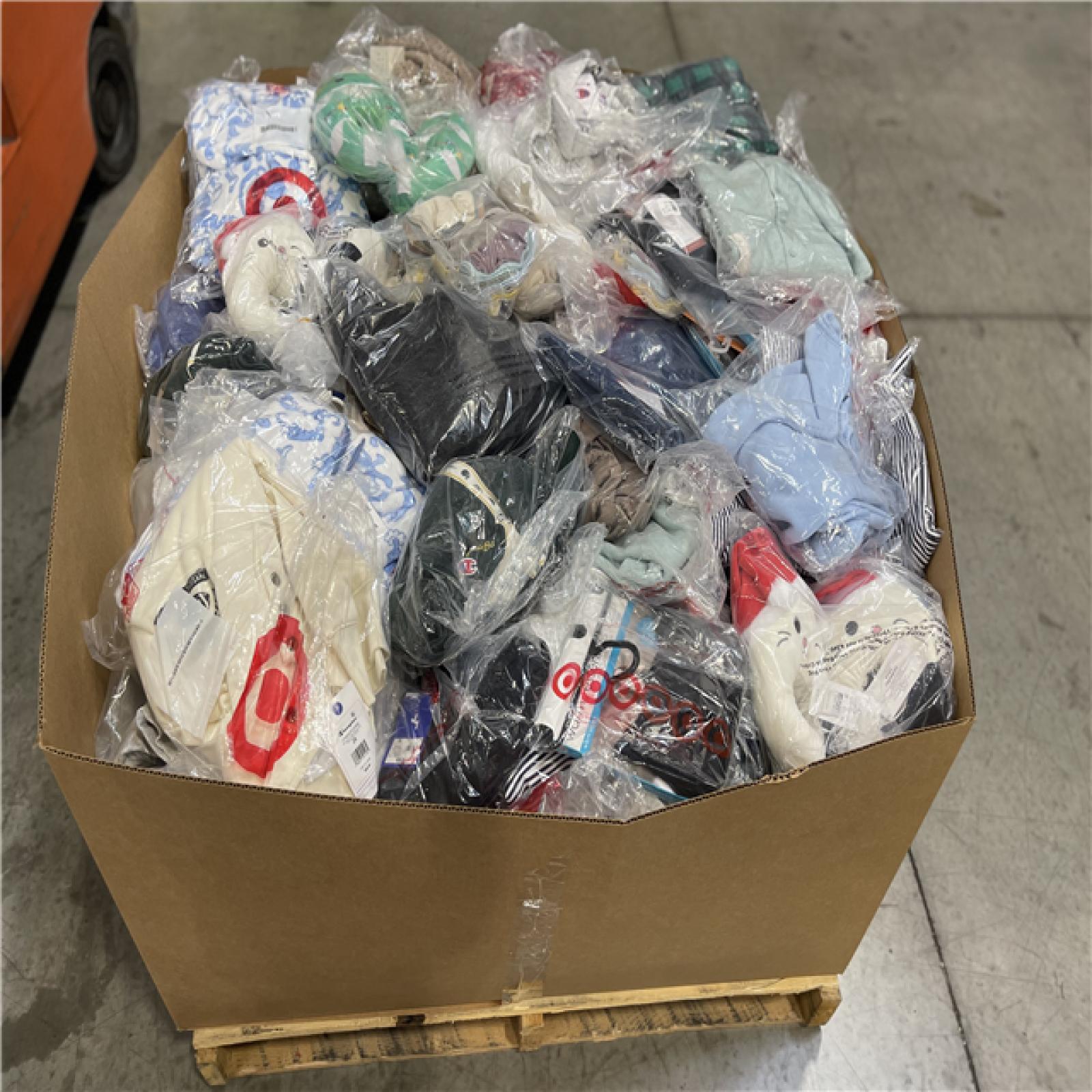 DALLAS LOCATION- NEW!- BULLSEYE MIXED PALLET (300 UNITS)