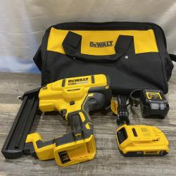 AS-IS DEWALT 20V MAX XR Lithium-Ion Cordless 18-Gauge Narrow Crown Stapler Kit