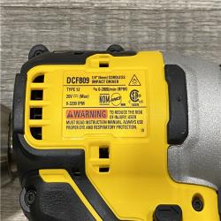 AS-IS DEWALT ATOMIC 20-Volt MAX Lithium-Ion Cordless Combo Kit