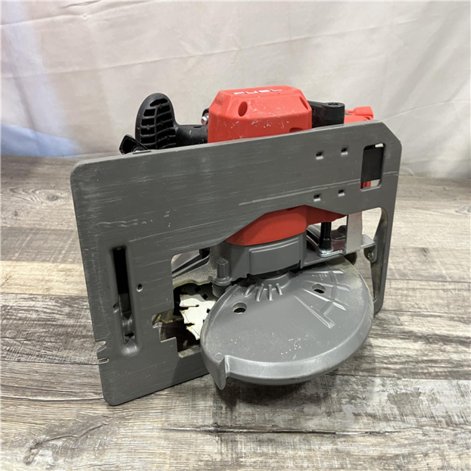 AS-IS Milwaukee FUEL 18V Lithium-Ion Brushless Cordless 7-1/4 in. Circular Saw (Tool-Only)