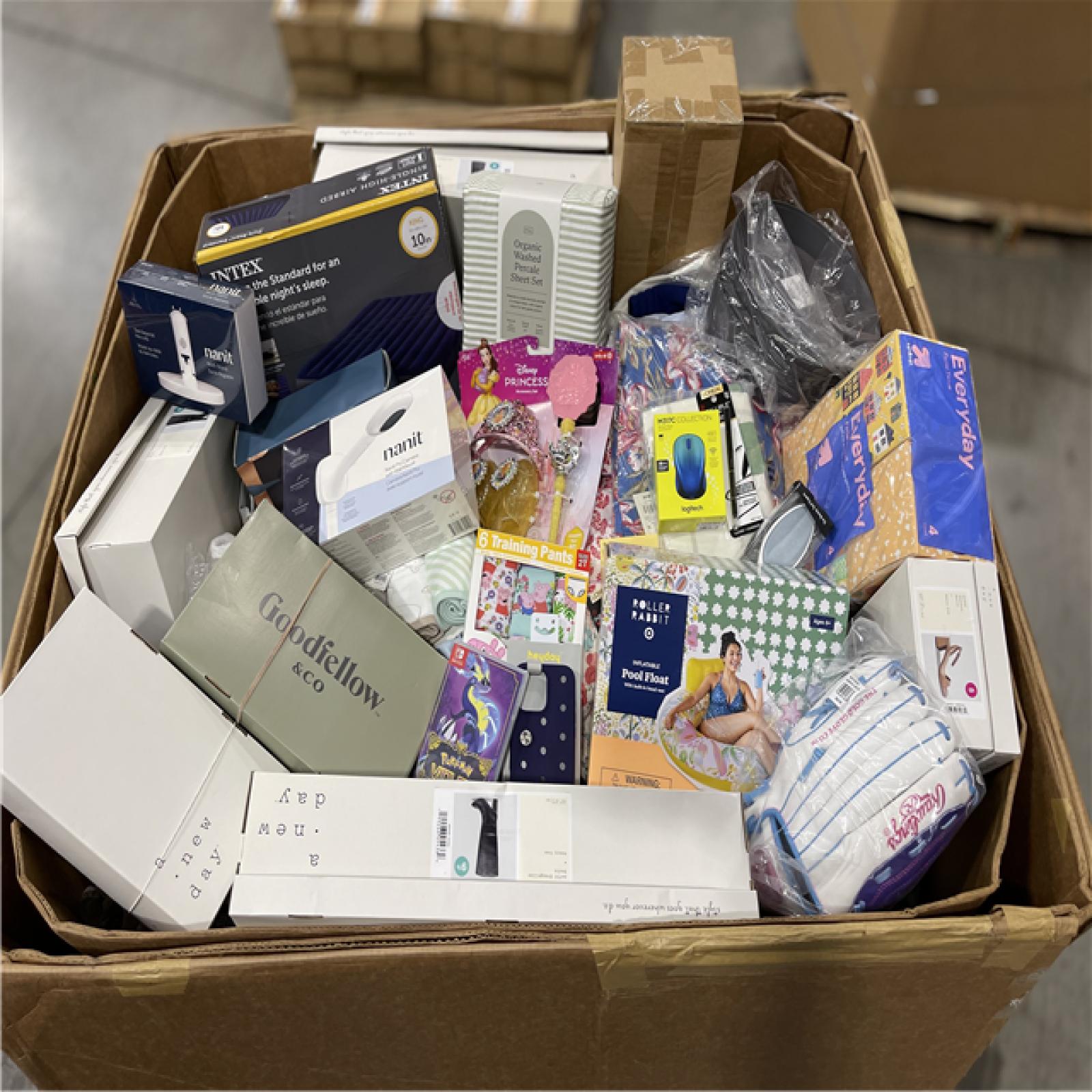 DALLAS LOCATION- NEW!- BULLSEYE MIXED PALLET