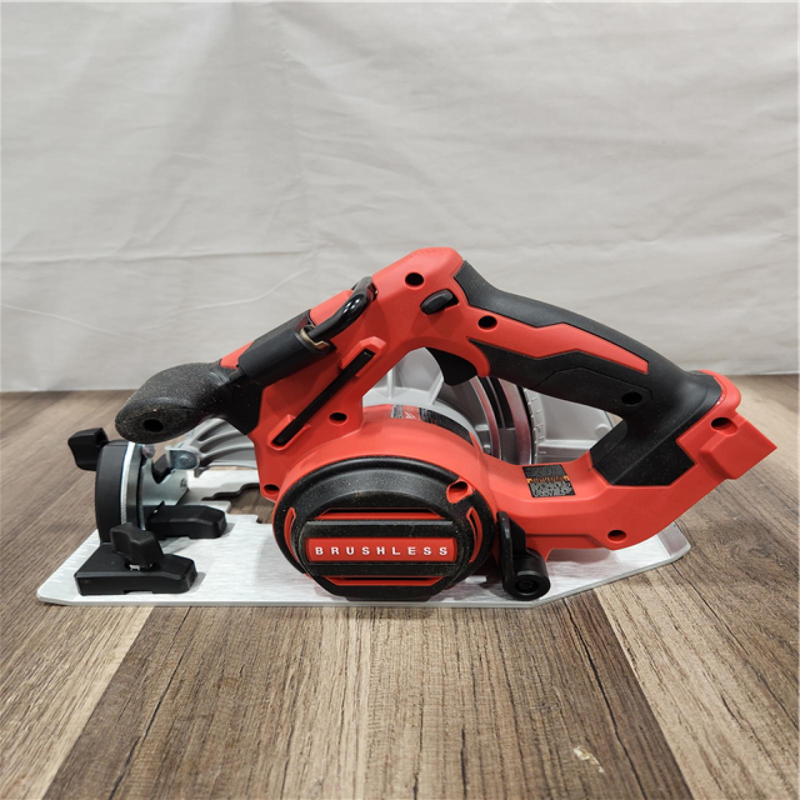 AS-IS- Milwaukee 7-1/4 18V Brushless Circular Saw 2631-20 (Bare Tool)