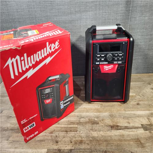 HOUSTON LOCATION - AS-IS (APPEARS LIKE NEW) Milwaukee M18 Lithium-Ion Cordless Jobsite Radio/Charger