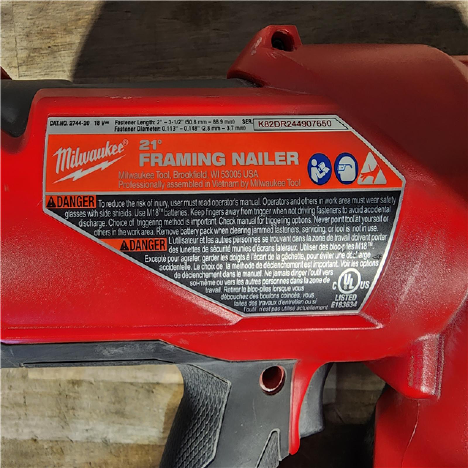 HOUSTON LOCATION - AS-IS Milwaukee 2744-20 M18 FUEL 3-1/2 in. 18V 21-Degree Lithium-Ion Brushless Cordless Framing Nailer (Tool-Only)