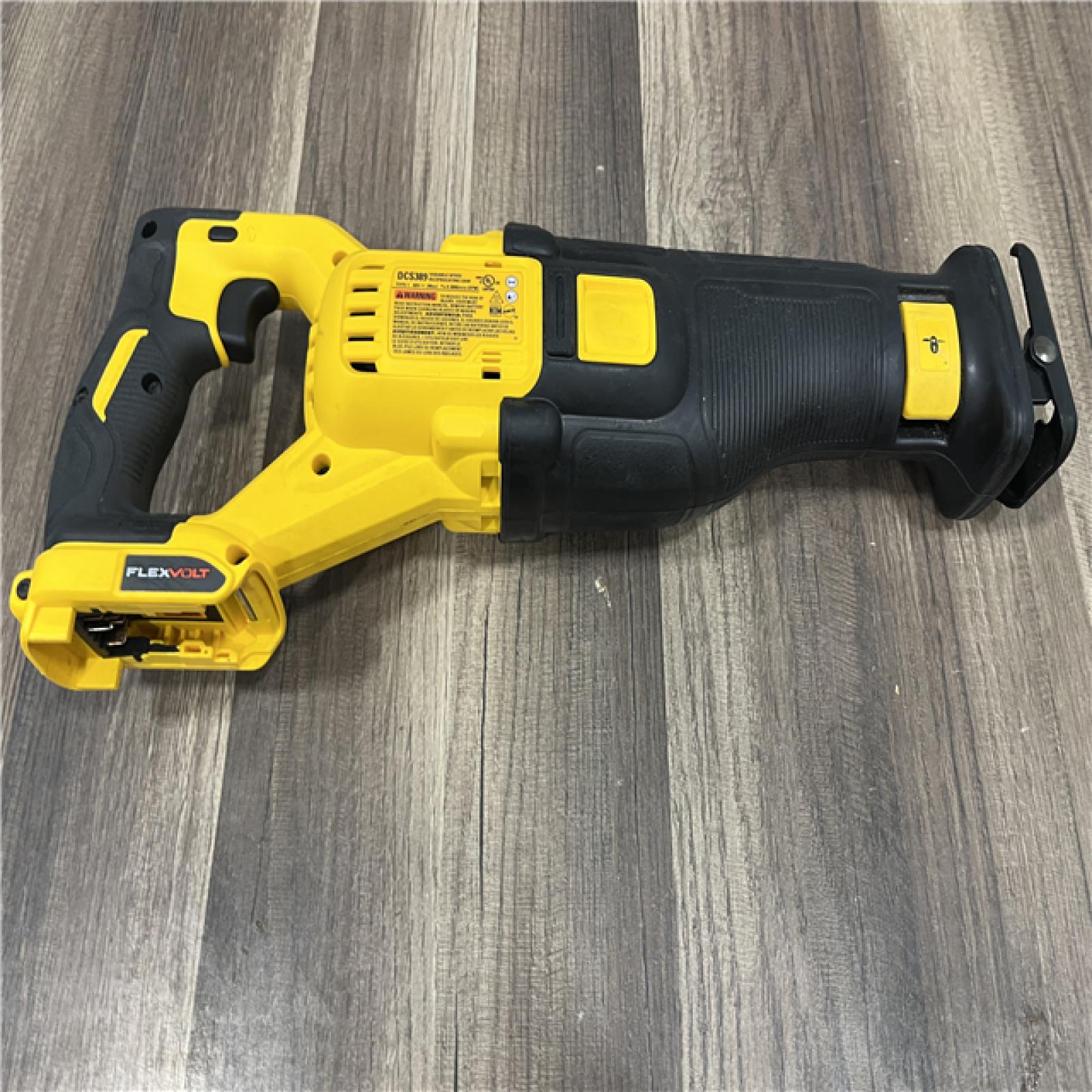 GOOD DeWalt DCS389B FLEXVOLT 60V MAX Cordless Brushless Reciprocating Saw (Bare Tool)