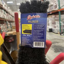 DALLAS LOCATION- Broom and Shovel Mixed Pallet