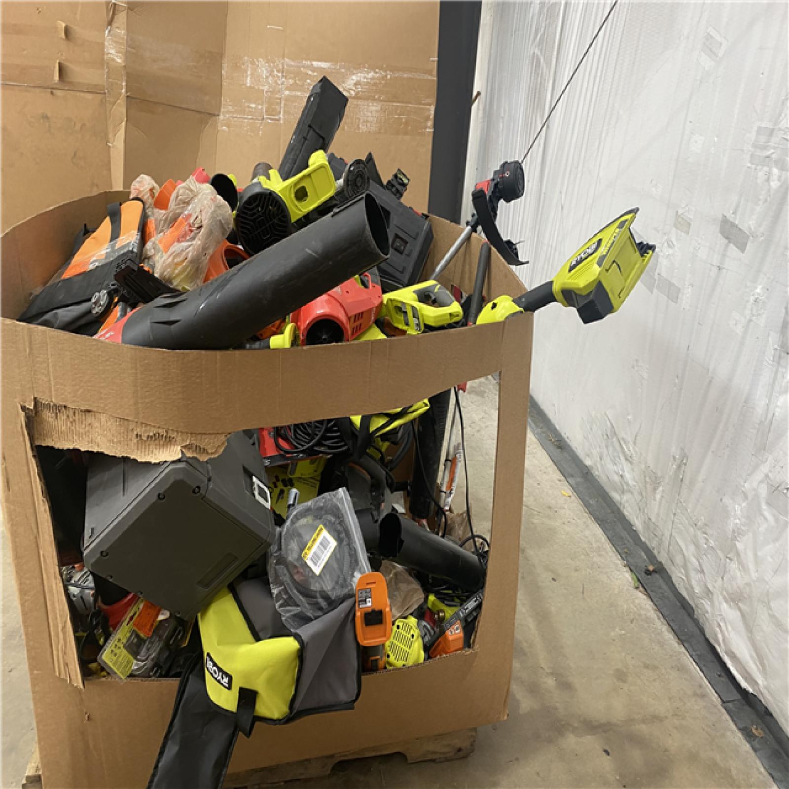 Houston Location - AS-IS Tool Pallet