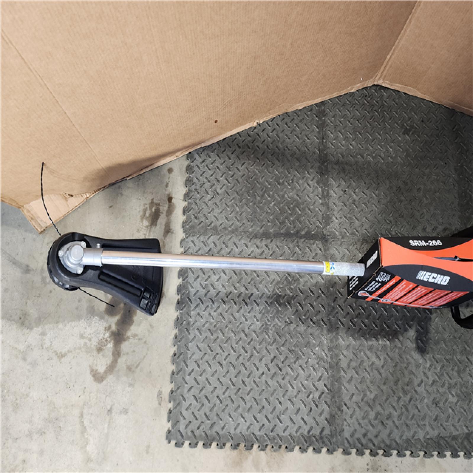 HOUSTON LOCATION - AS-IS ECHO  25.4 cc Gas 2-Stroke Straight Shaft Trimmer