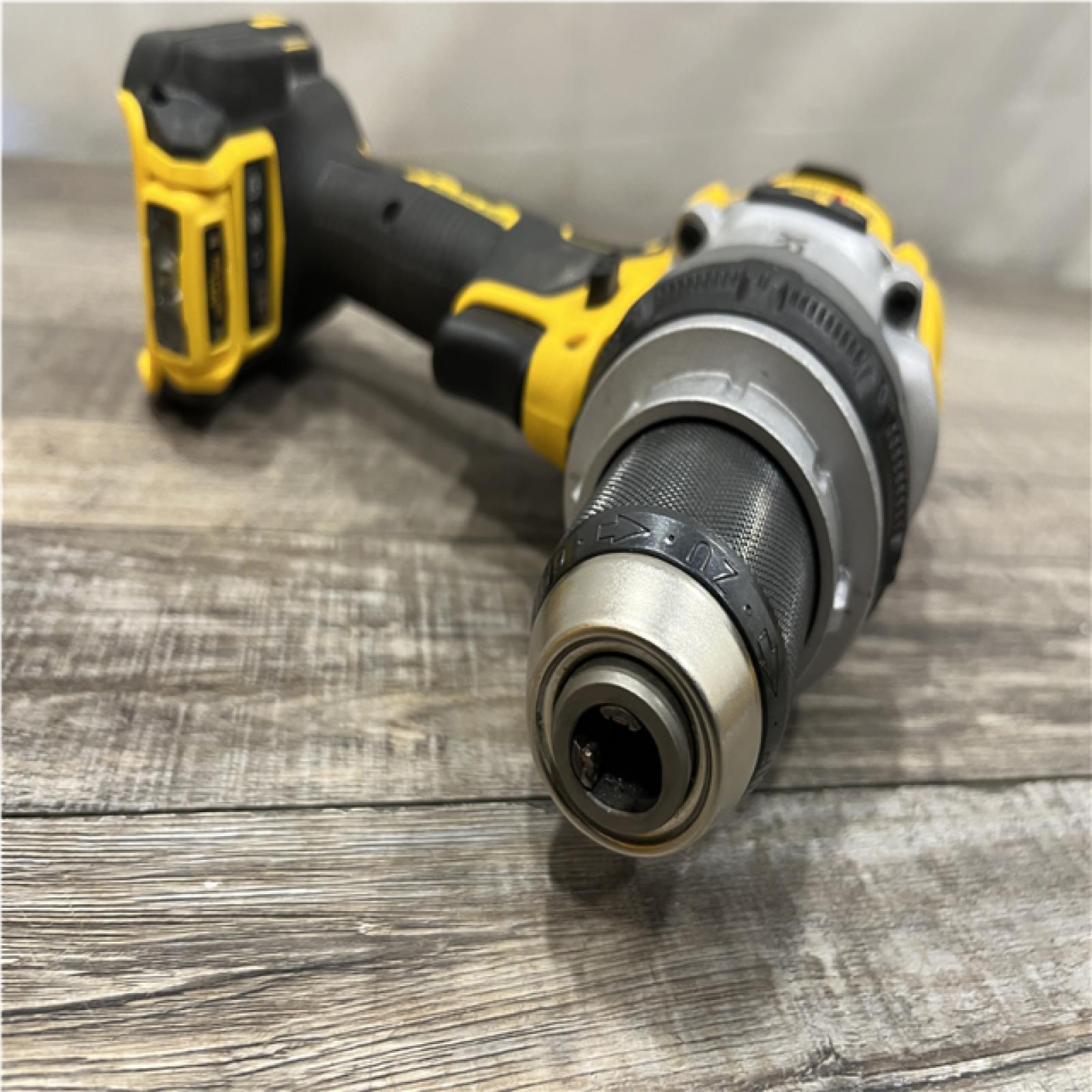 AS-IS DEWALT 20V XR Lithium-Ion Cordless Hammer Drill Kit