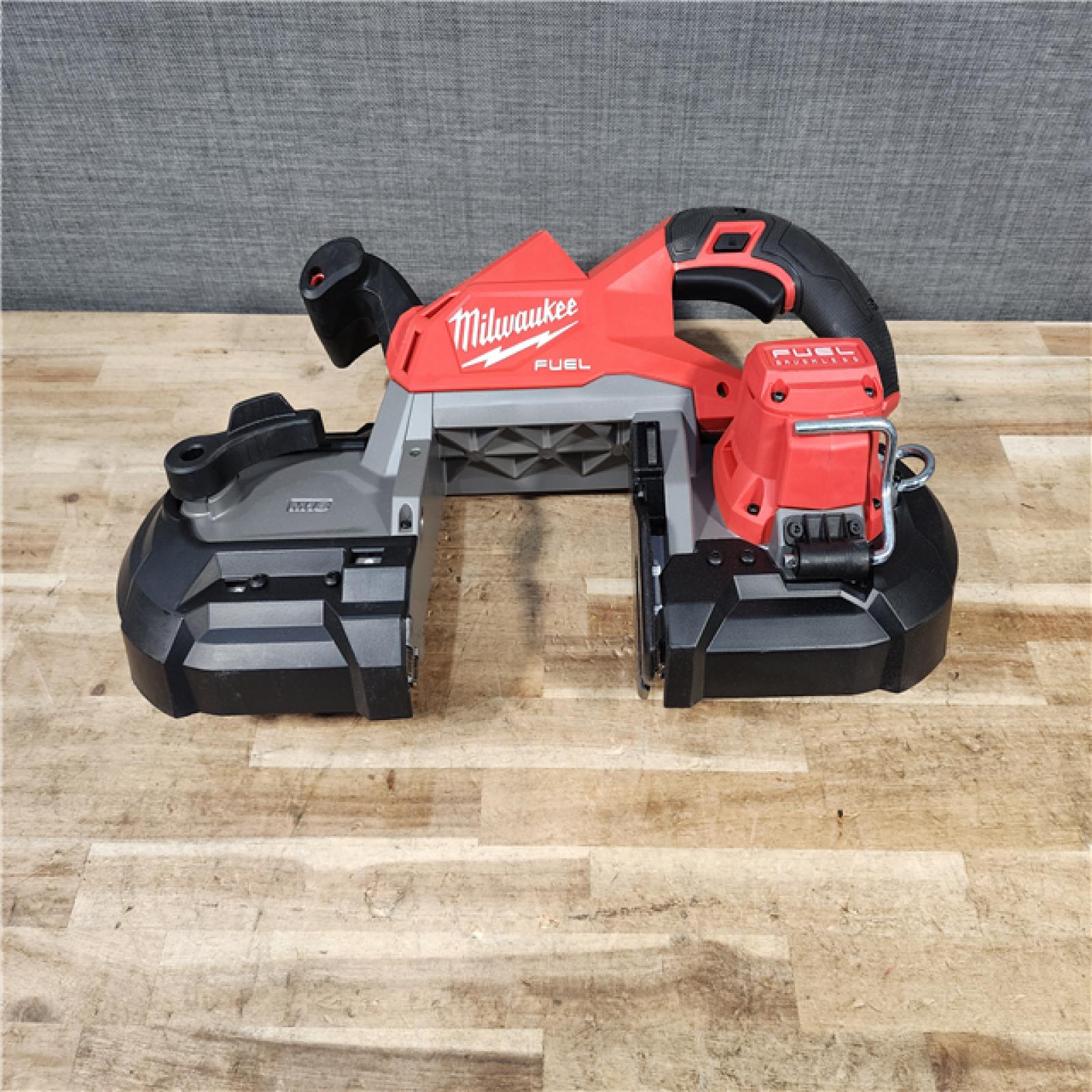 HOUSTON LOCATION - AS - IS Milwaukee FUEL 18V Lithium-Ion Brushless Cordless Deep Cut Band Saw (Tool-Only)