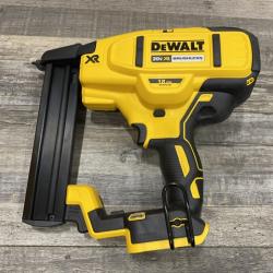AS-IS DEWALT 20V MAX XR Lithium-Ion Cordless 18-Gauge Narrow Crown Stapler Kit