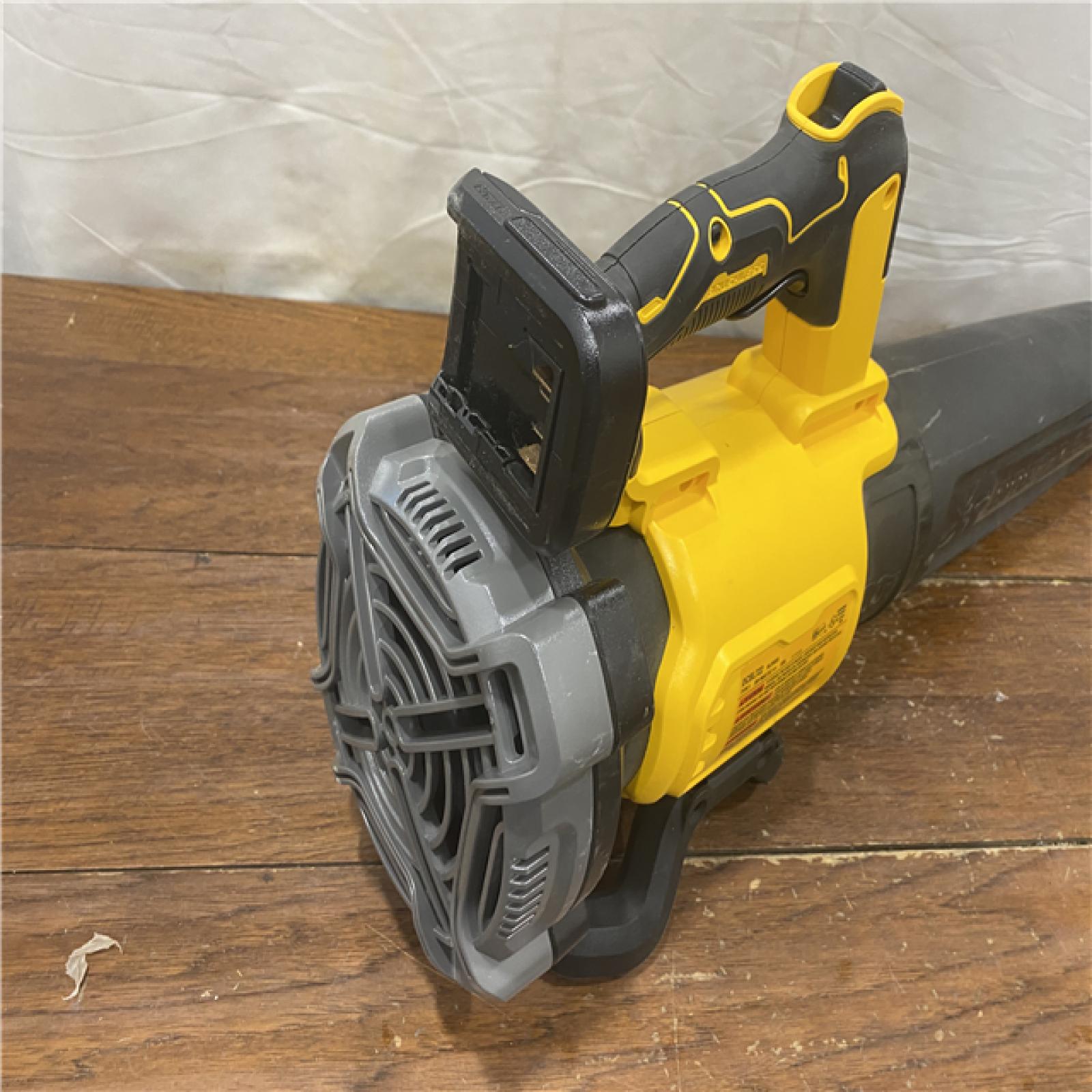 AS-IS DEWALT 20V MAX 125 MPH 450 CFM Brushless Cordless Battery Powered Blower (Tool Only)
