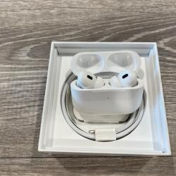 AS-IS Apple AirPods Pro 2 MagSafe Case