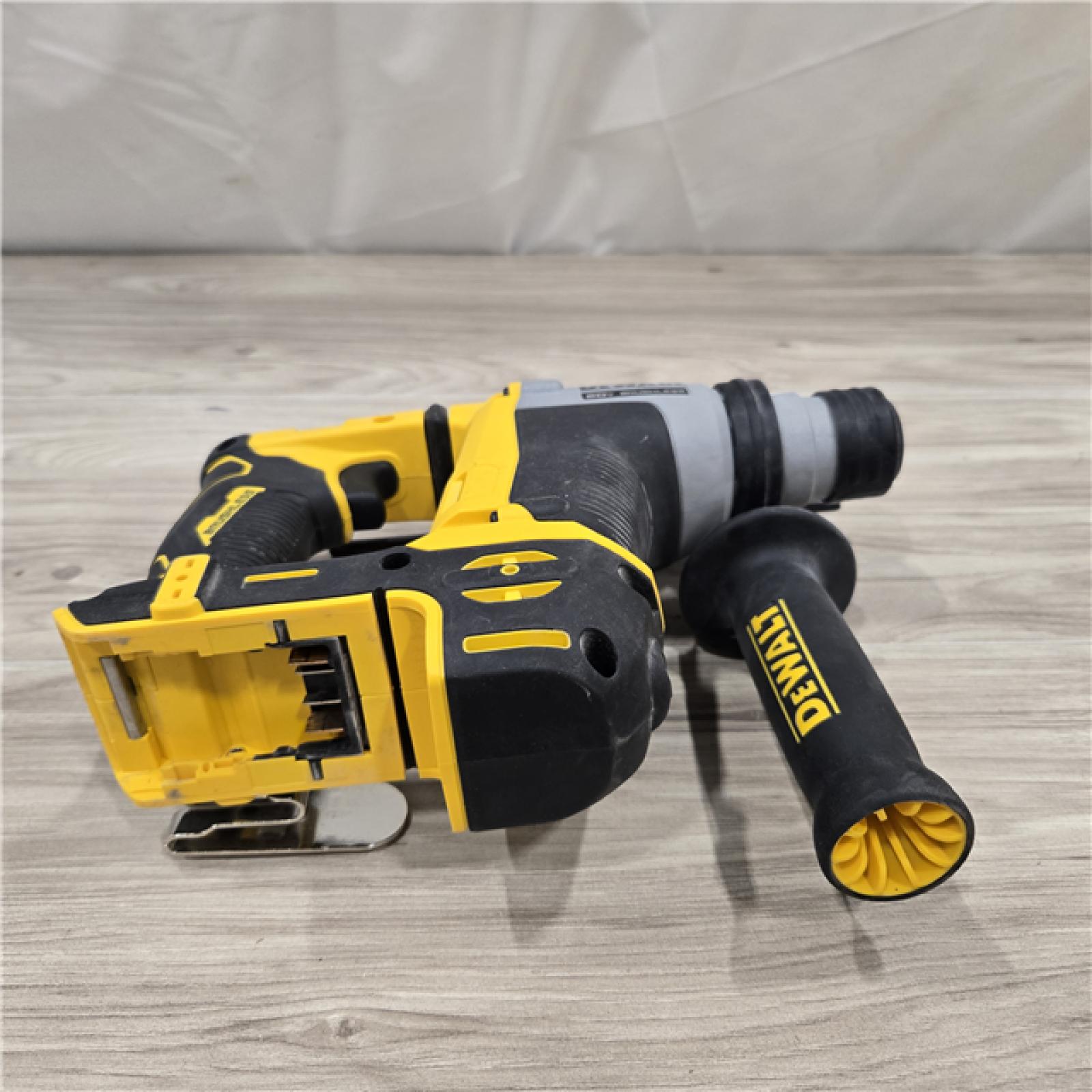 AS-IS Dewalt DCH172B MAX Atomic 20V Cordless SDS Plus Rotary Hammer (Tool Only)