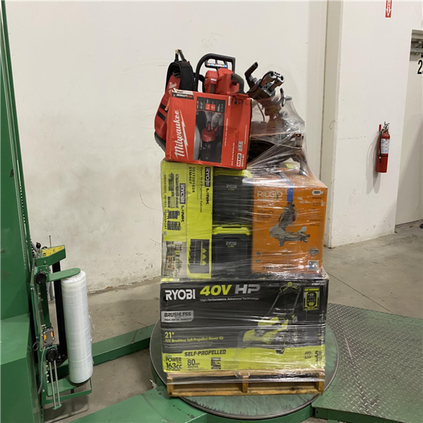 Dallas Location - As-Is Tool Pallet