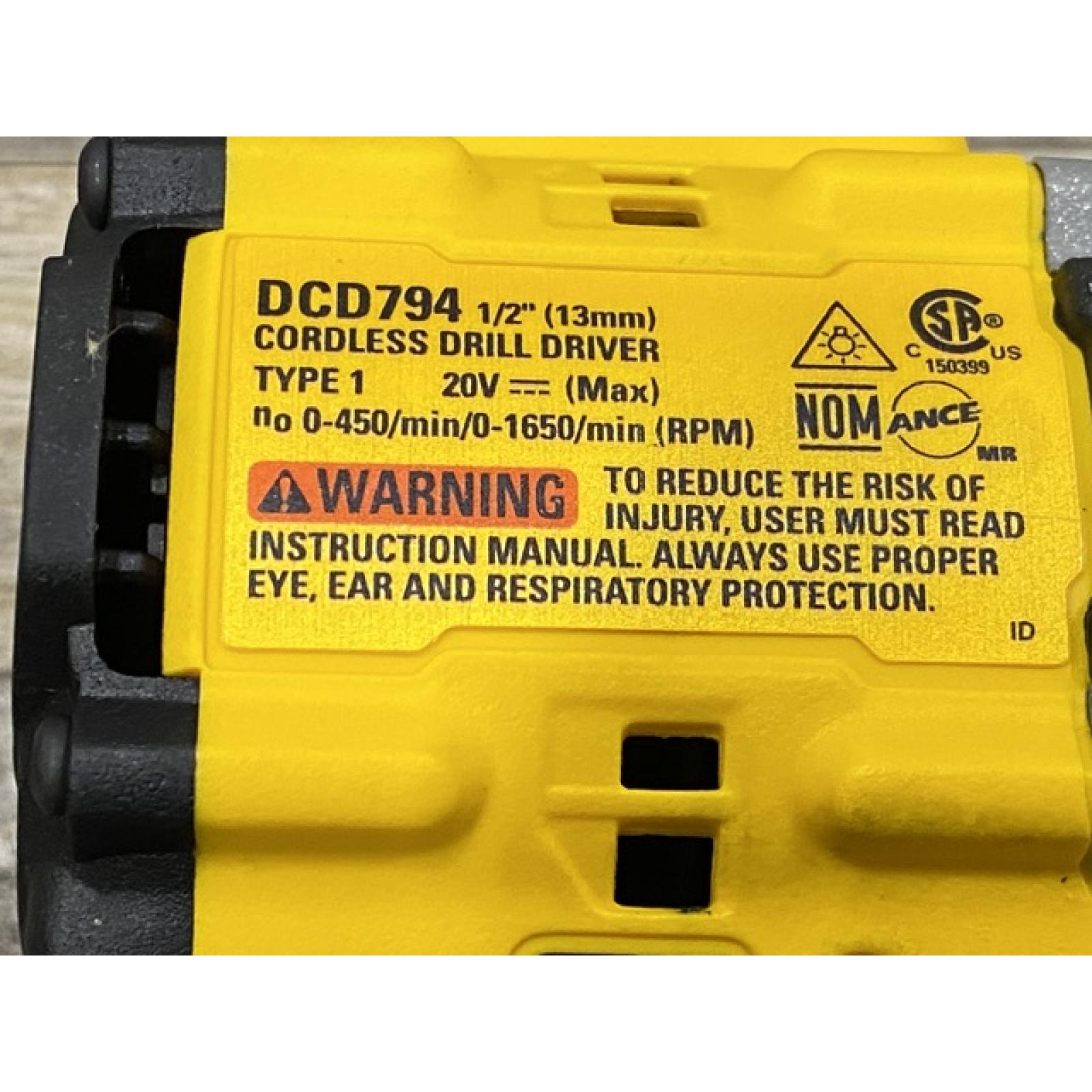 AS-IS DEWALT Atomic 20V Lithium-Ion Cordless Compact 1/2 in. Drill/Driver Kit